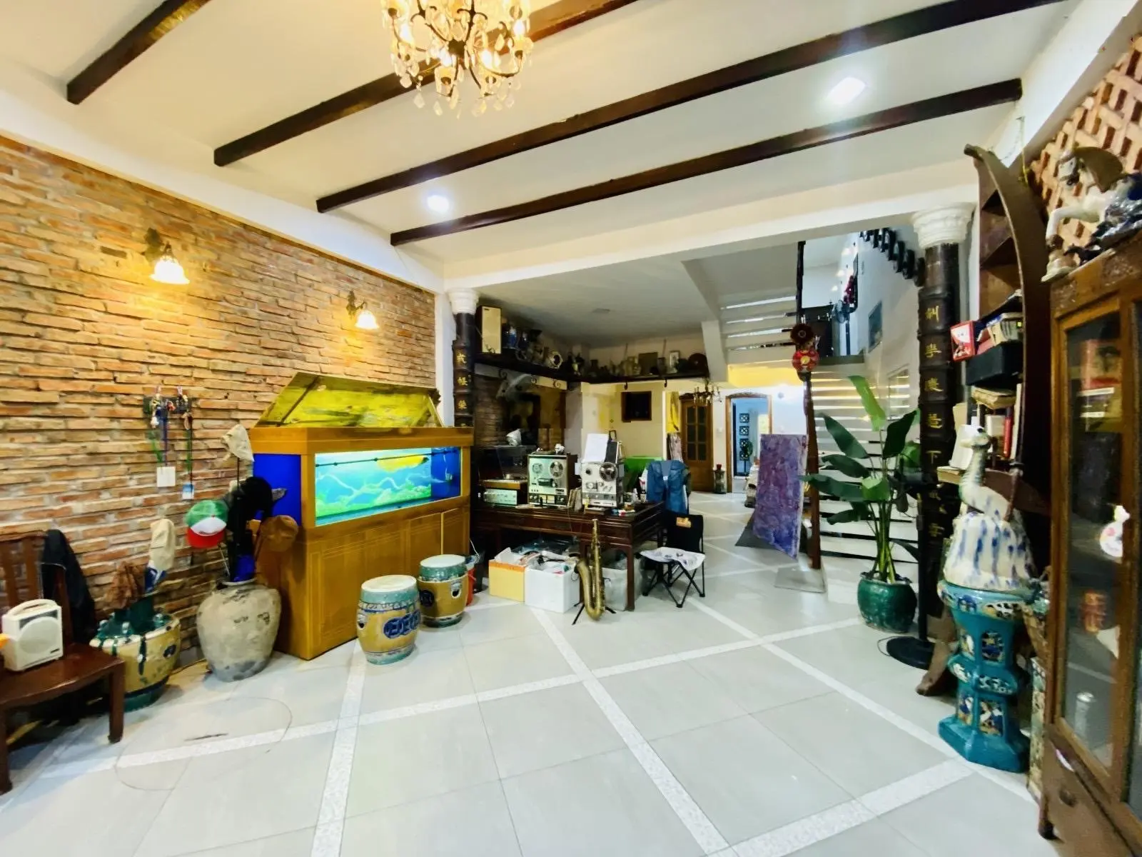 Bán nhà mặt phố giá tốt tại Lê Văn Lương, Tân Phong, Quận 7, HCM, 17,5 tỷ, 188m2