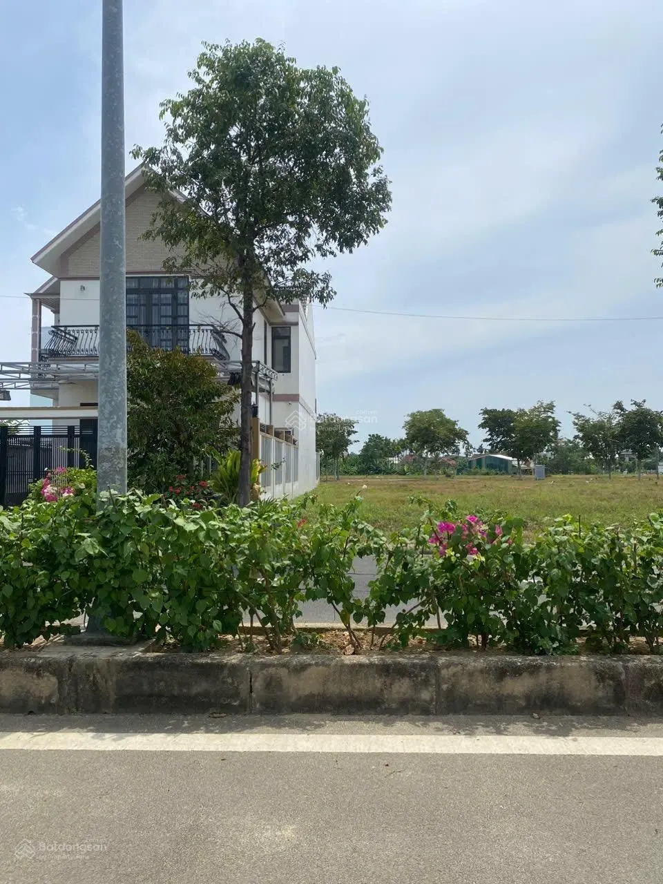 Chính Chủ Cần Bán Gấp Lô Đất 125m2, SHR, Trung Tâm Thành Phố Quảng Ngãi, Giá 1tỷ690