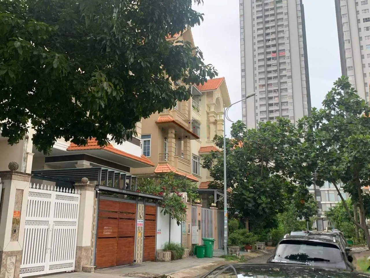 Bán biệt thự, liền Kề khu đô thị Him Lam Kênh Tẻ T7/2024