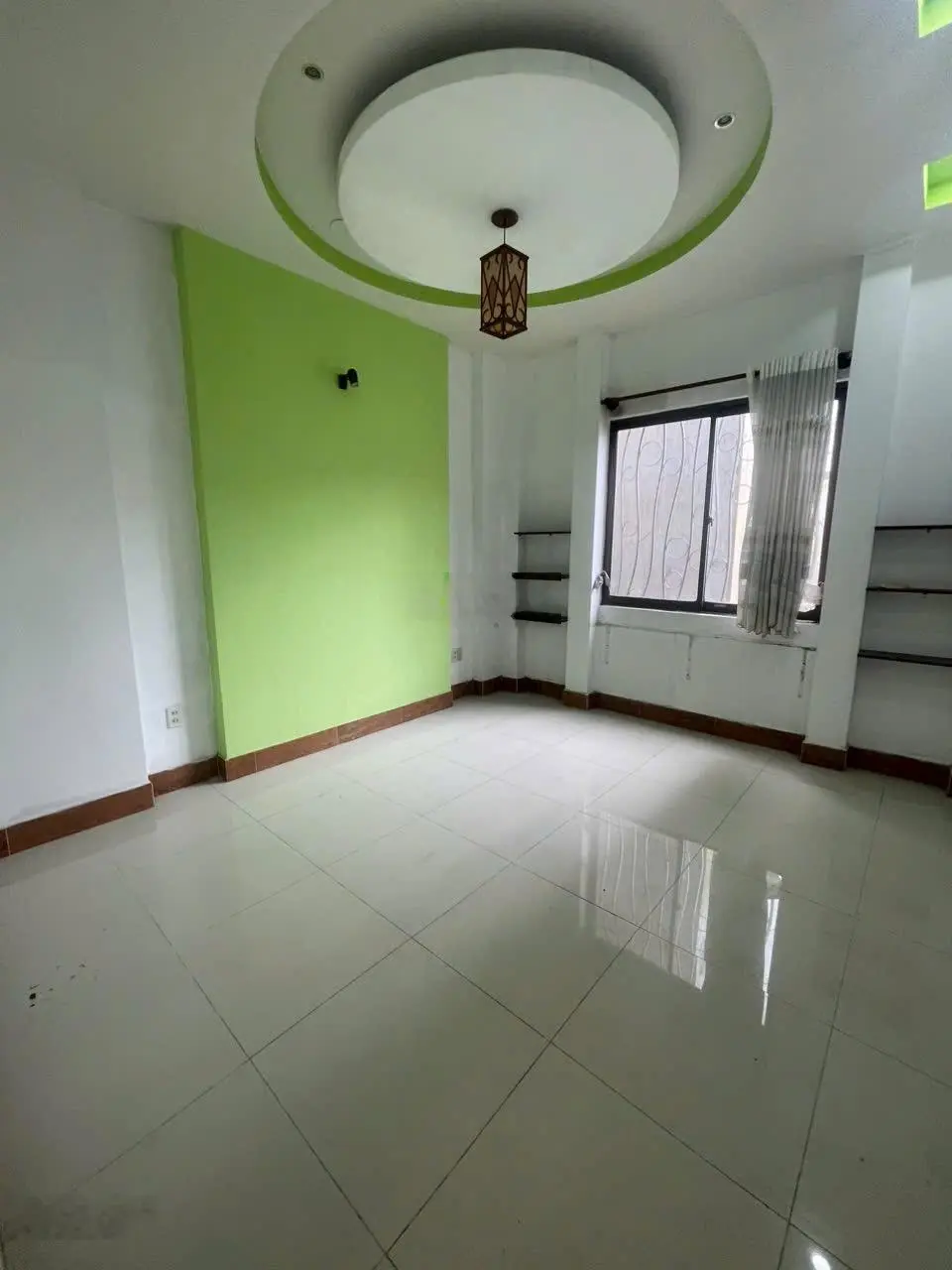 Bán nhà 2 lầu hẻm nhựa 8m thông thoáng đường Lê Văn Quới ,4x14m 57m đất ở đô thị 6.8 tỷ