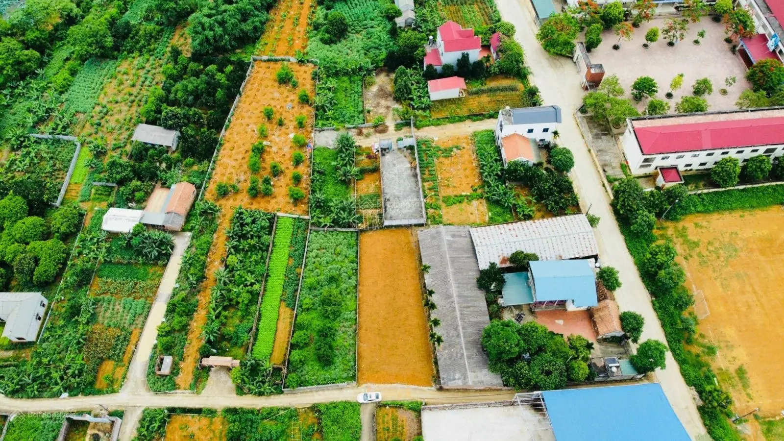 Bán đất tại Đông Yên, Quốc Oai. Diện tích 450m2