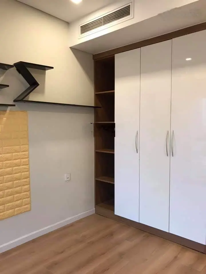 Chung cư cao cấp mặt tiền đường Thành Thái, Quận 10 2PN/4.6 tỷ, LH: 0918 141 ***
