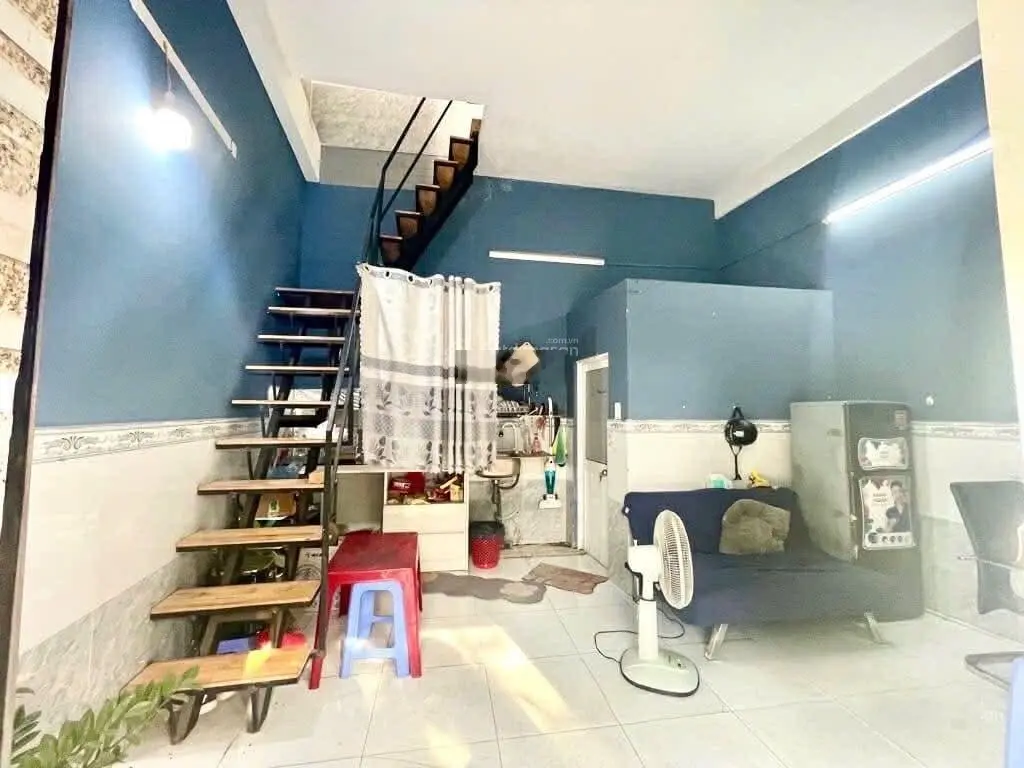 Bán nhà ngay Giga mall, Hiệp Bình Chánh, 7,4 tỷ có ngay nhà MT 130m2, 2 tầng dòng tiền 30tr/ tháng.