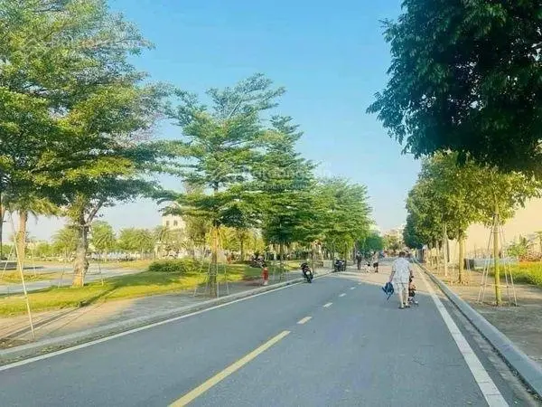 Chính chủ cần bán lô đường đôi Phạm Văn Đồng KDT Vạn Lộc Tứ Minh, diện tích 80m2 LH: 0988 797 ***