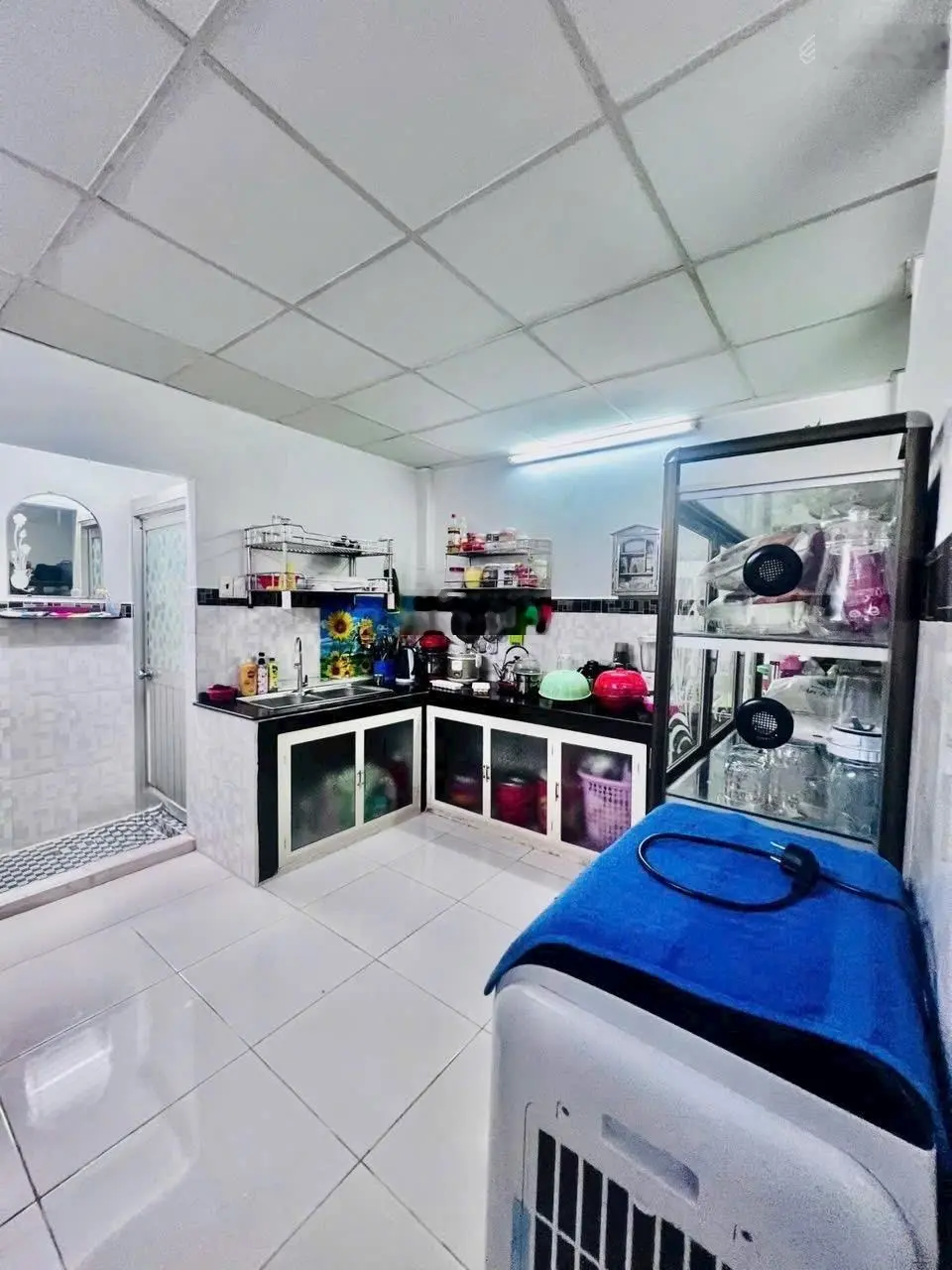 NHÀ Ở 3PN 2WC- 4 x 13,9M2 Hẻm xe hơi đường số 22 PHƯỚC LONG B Q9 ( gần CAO ĐẲNG CÔNG THƯƠNG)