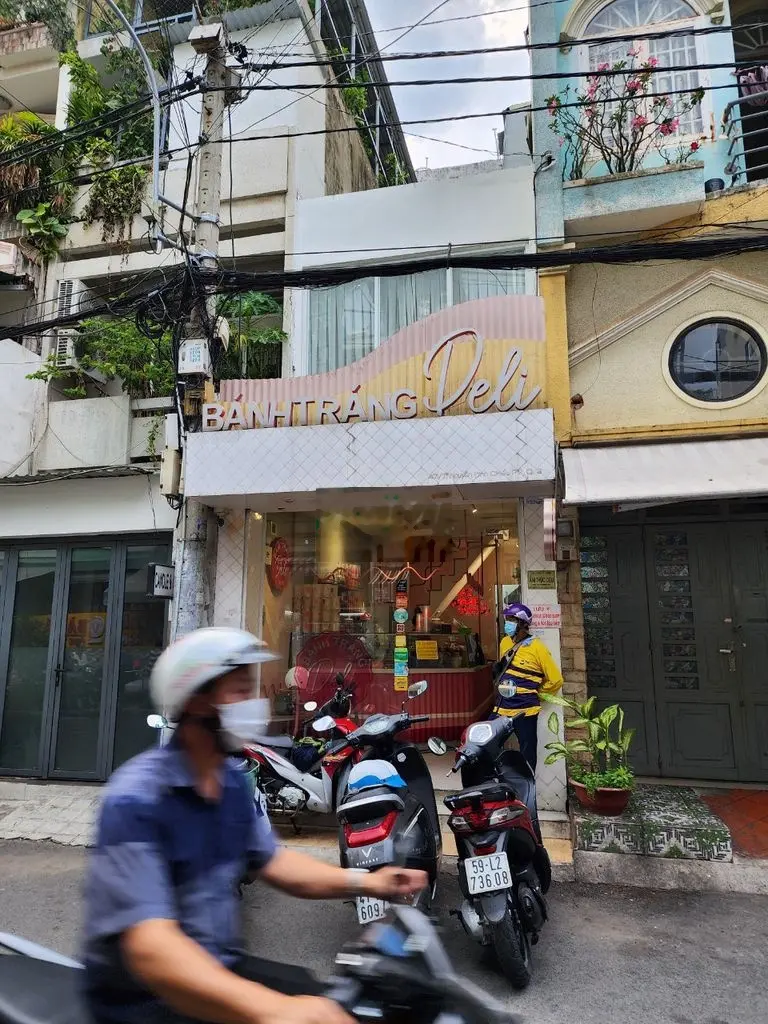 Mặt tiền đường Bàn Cờ - nói dài 33m2 GIá 11 tỷ Q3