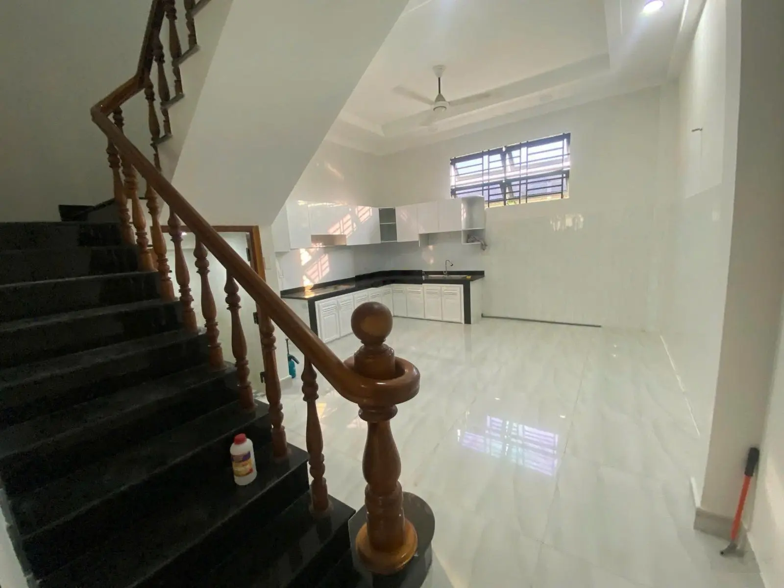 Bán nhà đẹp giá rẻ 82m2, 2PN, 2WC Linh Xuân, Thủ Đức, 5,5 tỷ hàng hot uy tín