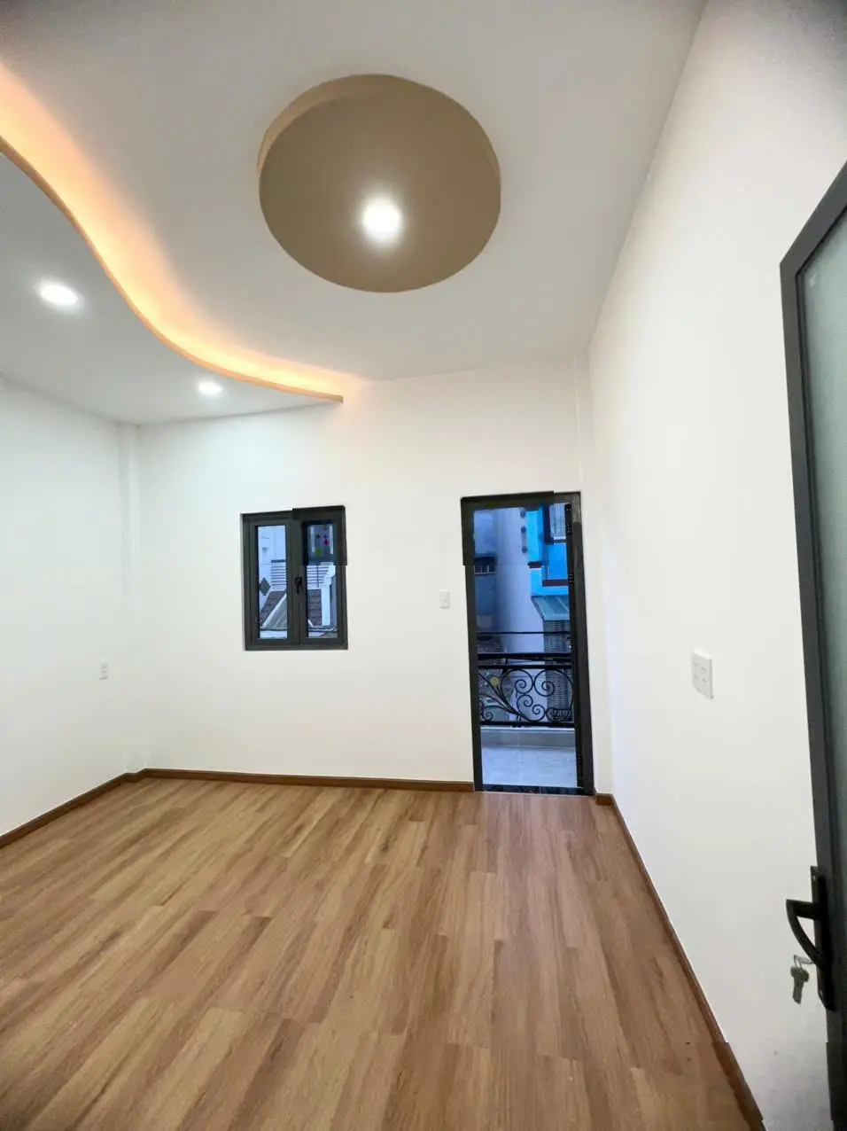 Bán nhà riêng phường Tăng Nhơn Phú B Quận 9, Tp.Thủ Đức. (DTSD: 90m2) 2Tầng SHR Nở Hậu 3PN Mới Đẹp