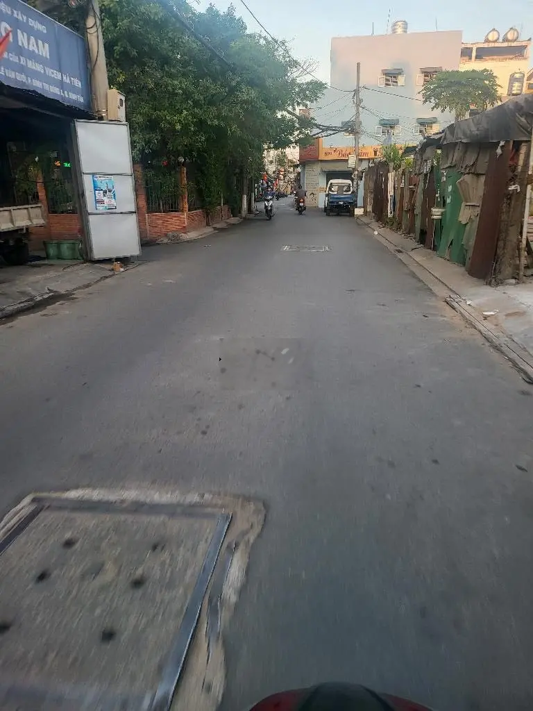 Bán nhà 2 tầng giá 6,35 tỷ, diện tích 102 m2, tại Bình Trị Đông A, quận Bình Tân