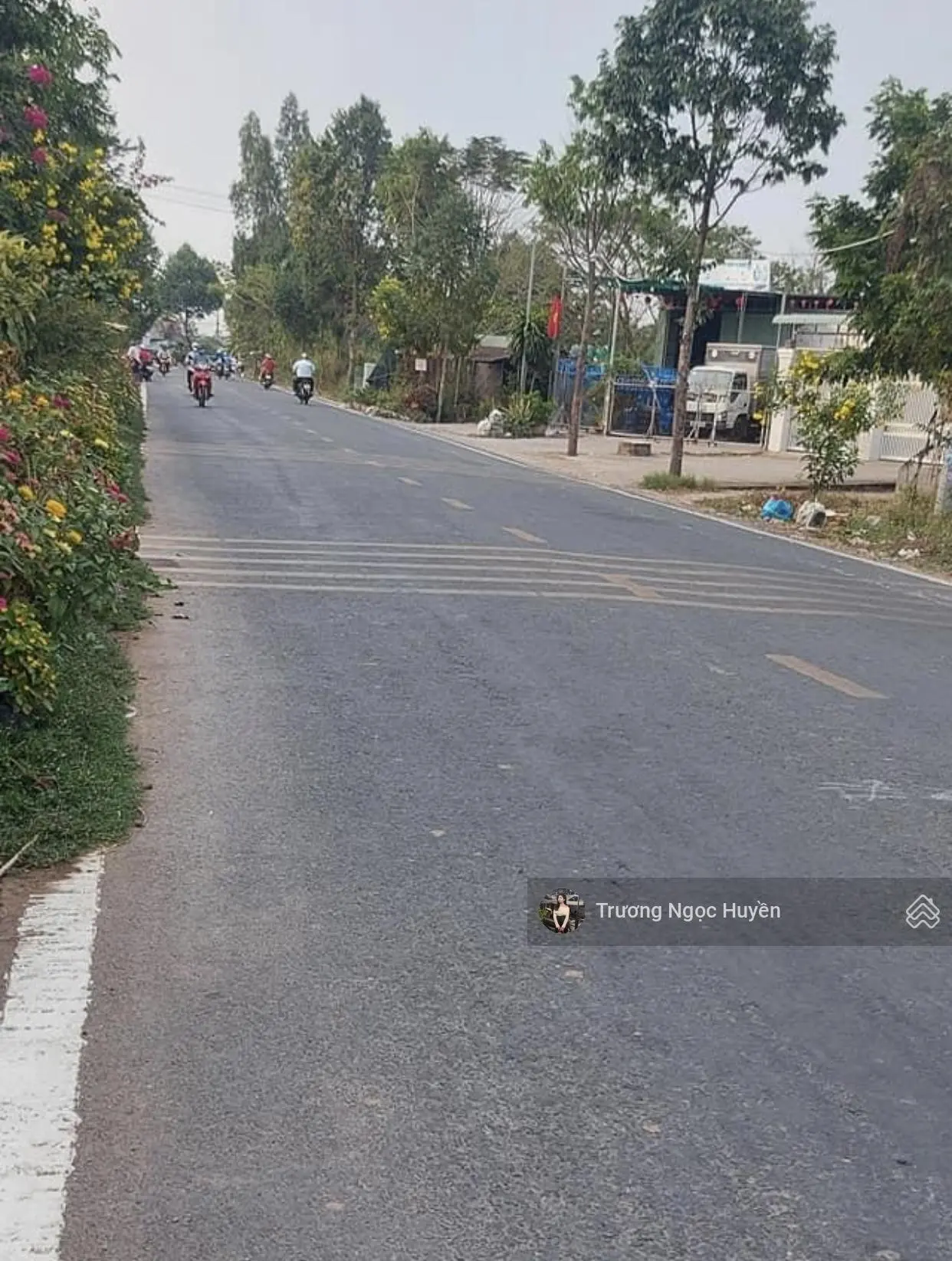 Cần Xoay Tiền Bán Lô Đất Đường Hùng Vương 120m2, Gần Chợ Phường 7, Bến Tre giá 500triệu .SHR