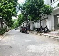 Bán liền kề KĐT Tây Nam Kim Giang Nguyễn Xiển, giá từ 130tr/m2 0877 556 ***