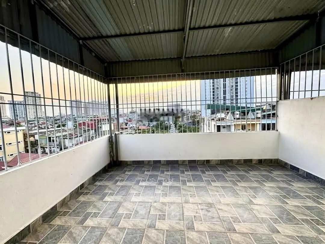 Bán nhà riêng 7,2 tỷ, 34m2, 4PN + 5WC tại Hoàng Mai, Giáp Bát, 6T thang máy