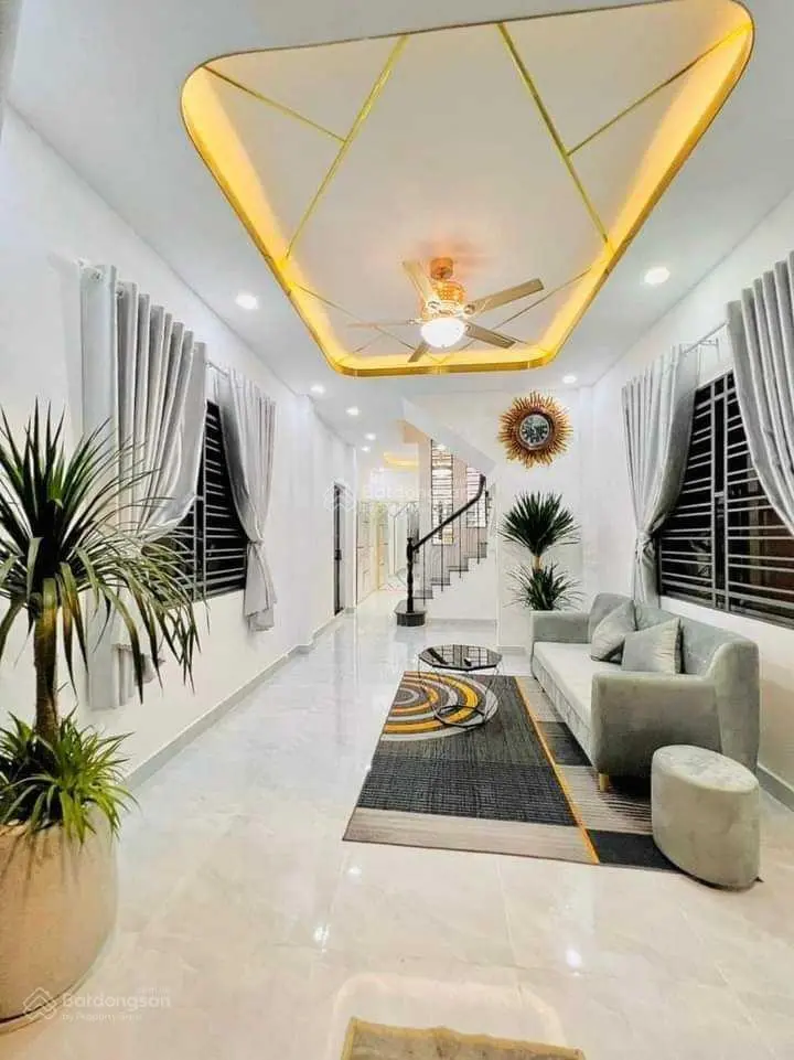 Bán nhà hẻm số 11F Bạch Đằng Tân Bình. DT 47,6m2