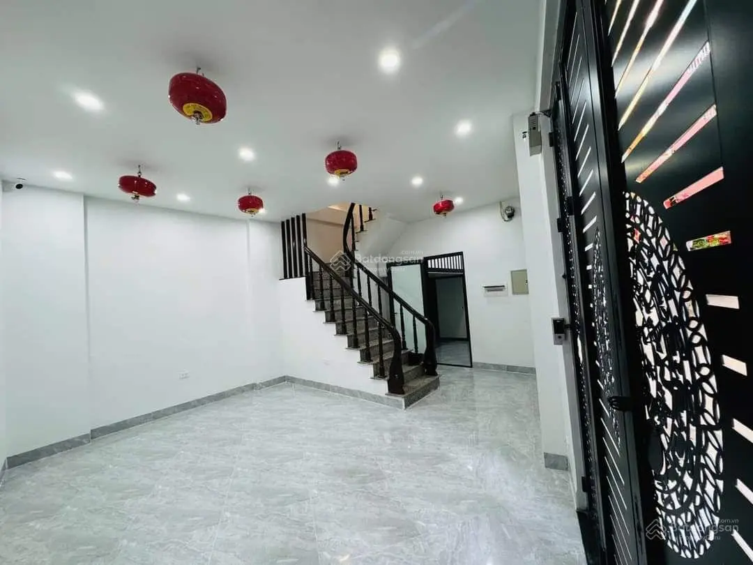 Bán Gấp nhà siêu hiếm Trần Quốc Vượng. 47m2 x 6 tầng mặt tiền 9.4m 9 phòng khép kín full nội thất