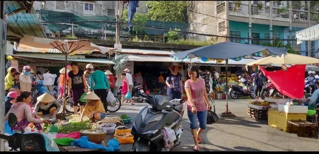 Mặt tiền 8 mét kinh doanh đường hậu giang quận 6