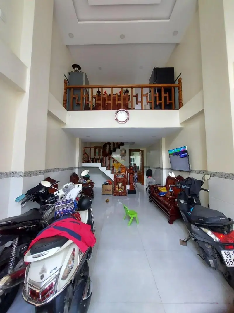 Bán nhà hẻm xe hơi Quận 3 - 5 tầng 65m2 (4.1 x 16.5) - sổ vuông, không lỗi - chỉ 12 tỷ (TL)