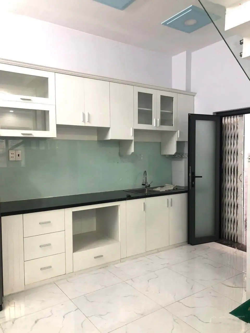 Bán nhà 5,7 tỷ cách Huỳnh Tấn Phát chỉ 50m, P. Tân Thuận Đông, Quận 7, DT: 4,52 x 12m (nở hậu 11m)