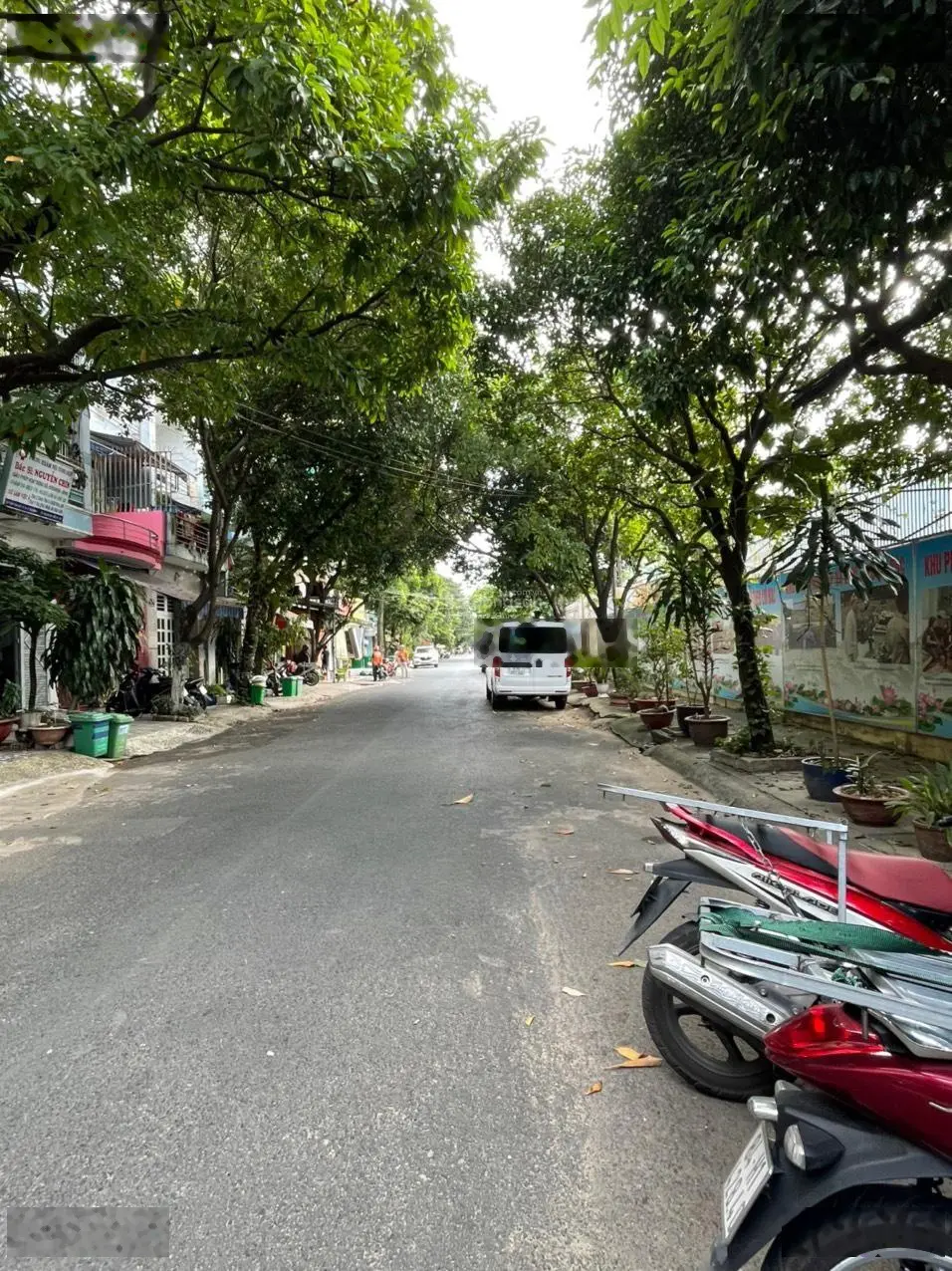 Cần bán nhà 4 tầng ngang 5,5m 84m2 - 5PN vào ở ngay - Sân bay T3 Hoàng Hoa Thám QTB