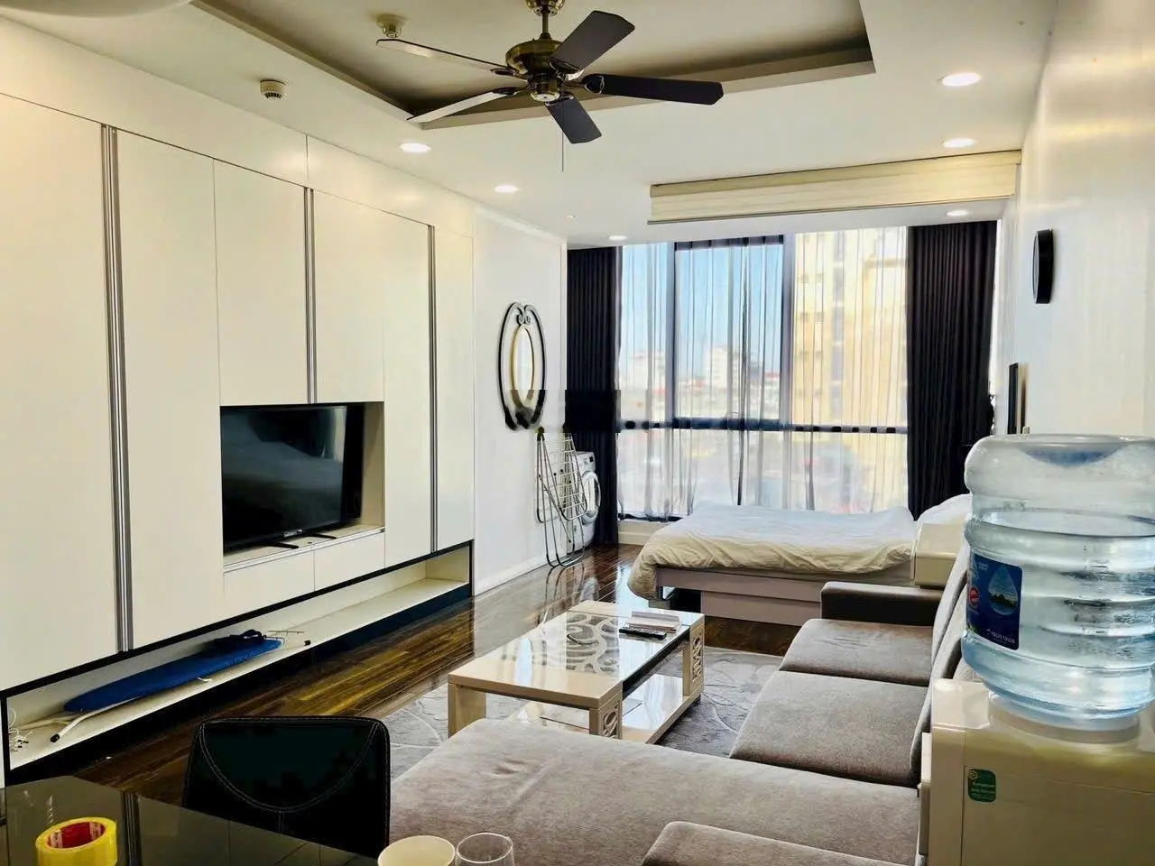 Bán căn hộ Studio 45m2 Lancaster Núi Trúc 5.1 tỷ full đồ sổ lâu dài trung tâm Hà Nội 0966 849 ***