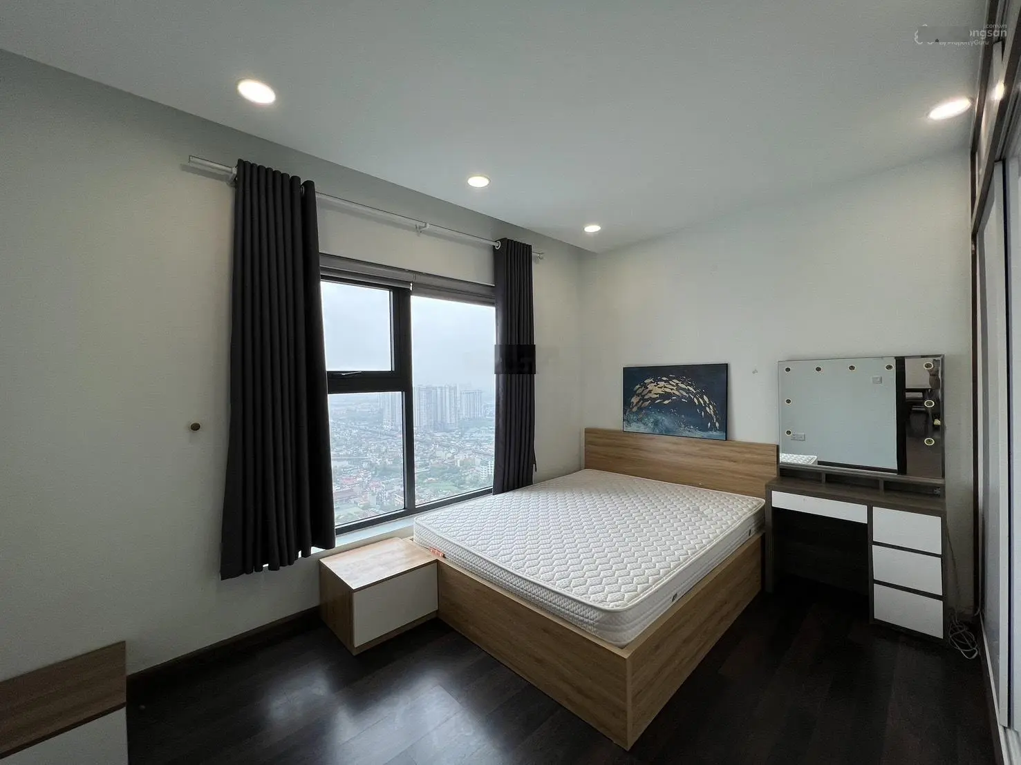 Chính chủ bán CH dự án Golden Land, 115m2, 3N2W, ban công ĐN, full nội thất, sổ lâu dài. Giá 6,5 tỷ