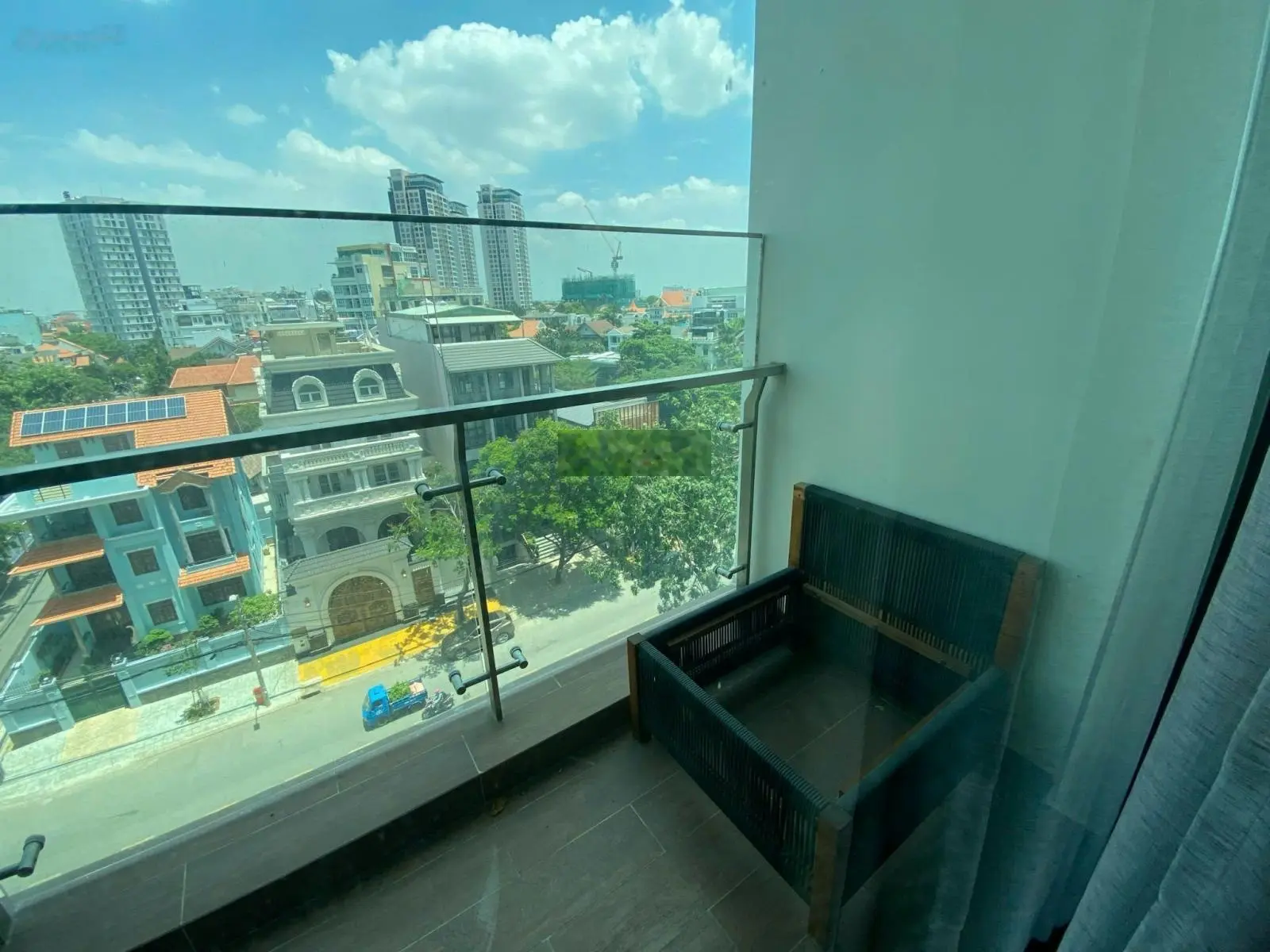 D'edge Thảo Điền: 2 bedr - 94m2, Full nội thất. Giá 8,5 tỷ, cam kết rẻ nhất TT. Xem căn hộ 24/7