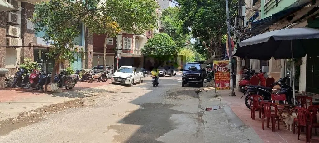 Bán nhà phân lô Bùi Huy Bích 60m 4 tầng Ô tô vào nhà, KD văn phòng, gần trung tâm hành chính