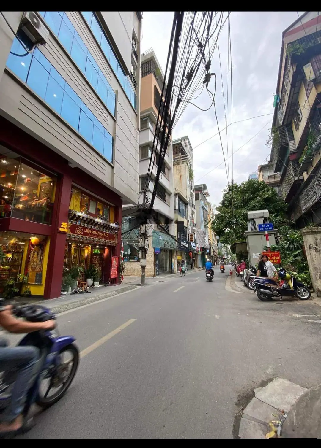 Chính chủ gửi bán nhà phố Vạn Bảo diện tích 52 m2, 9tầng thang máy