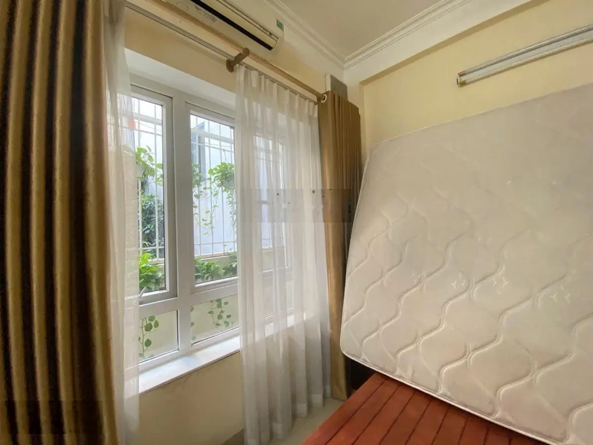 Hiếm! 1 nhà ra phố nhật chiêu - 75m2 - 7tầng thang máy - sát phố, ô tô - 10m ra hồ tây- nhỉnh 30 tỷ