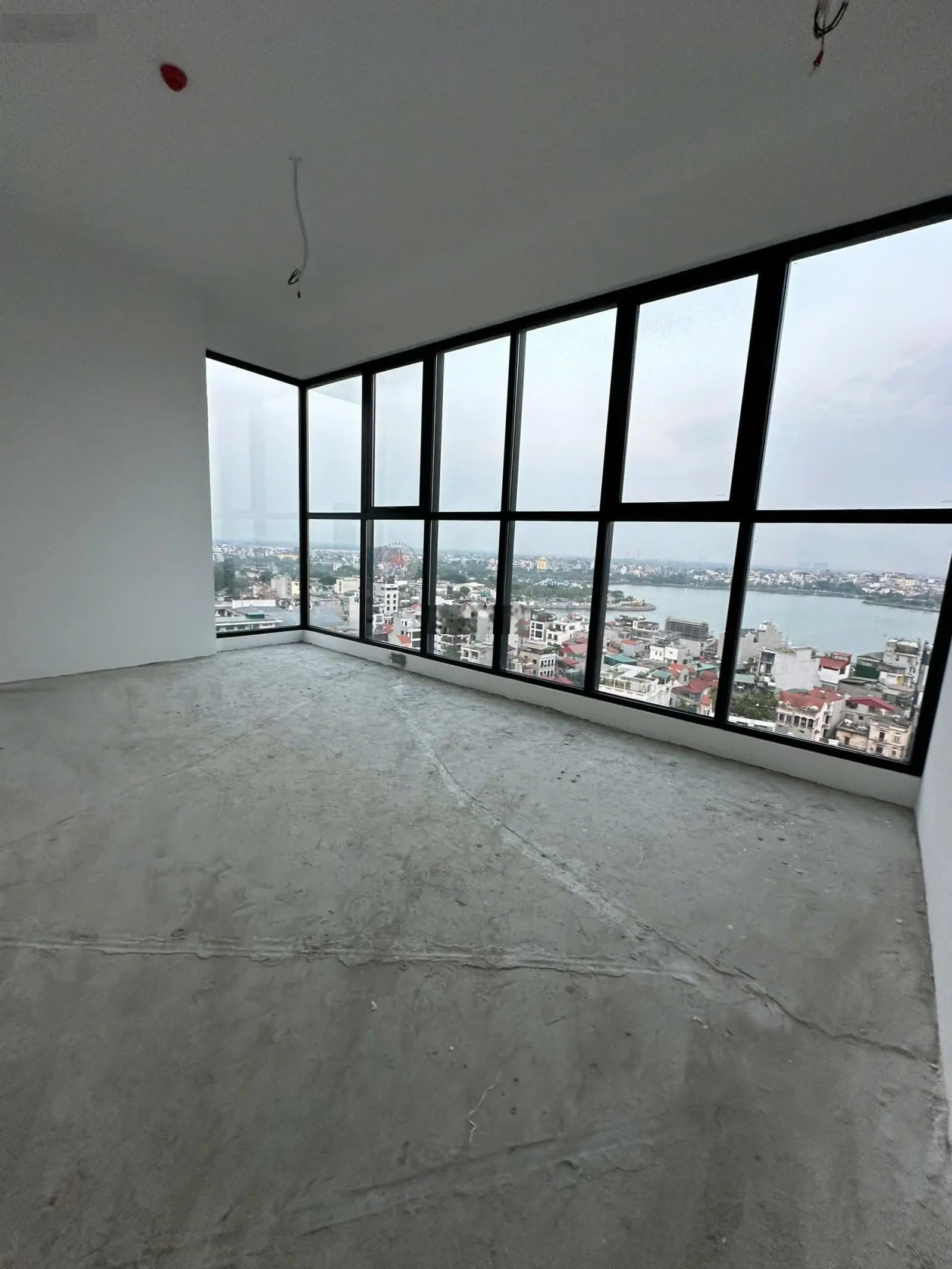 Bán căn Duplex Heritage Westlake view trực diện Hồ Tây giá 71 tỷ hàng hiếm