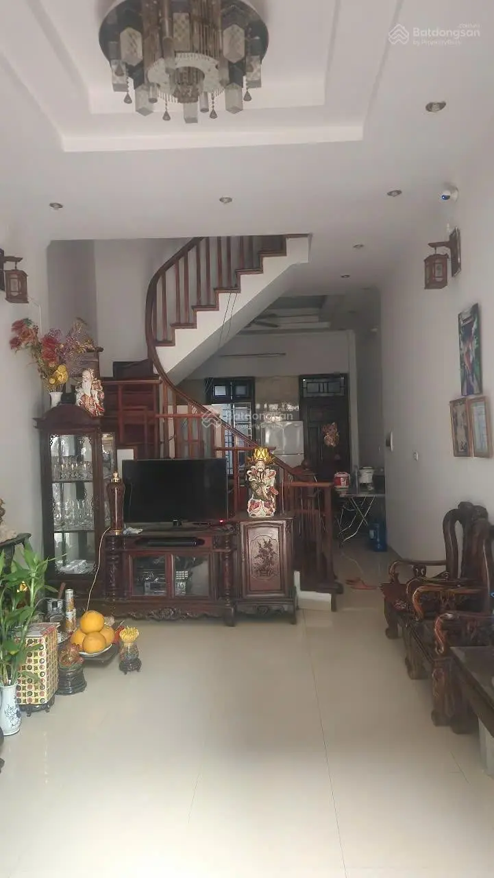 Bán gấp - bao giá khu ba đình -nhà kim mã - dt 105m2,5 tầng,mt6m, 17 tỷ - dòng tiền siêu lợi nhuận