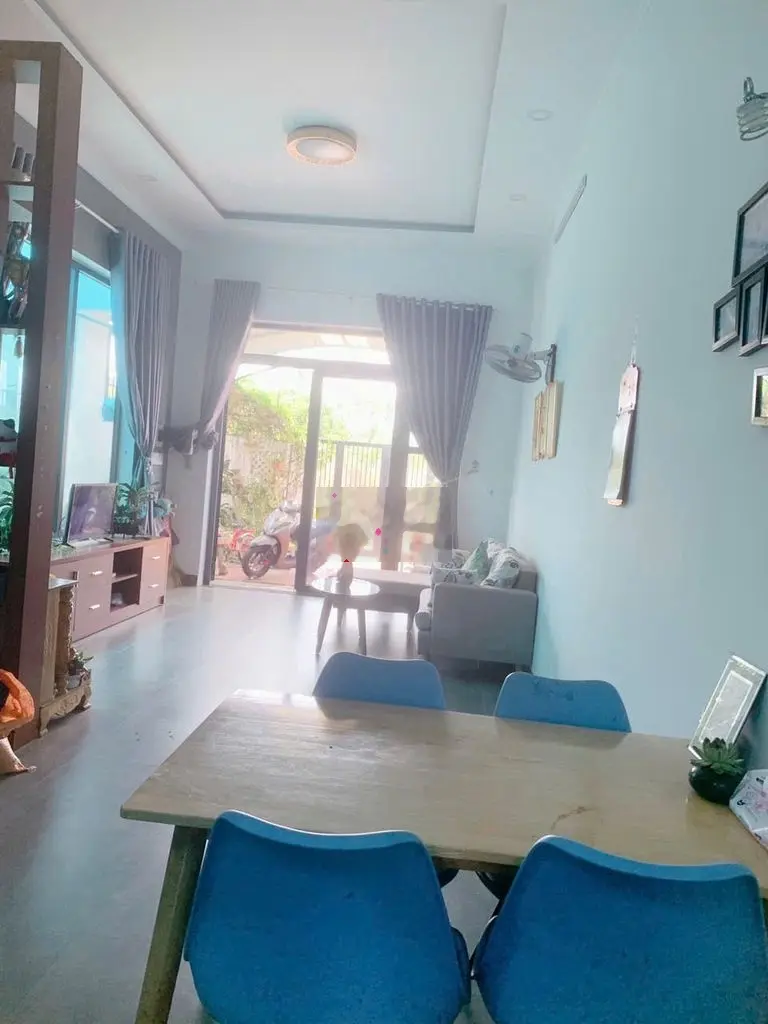Nhà đẹp hẻm Y Moal giá tốt