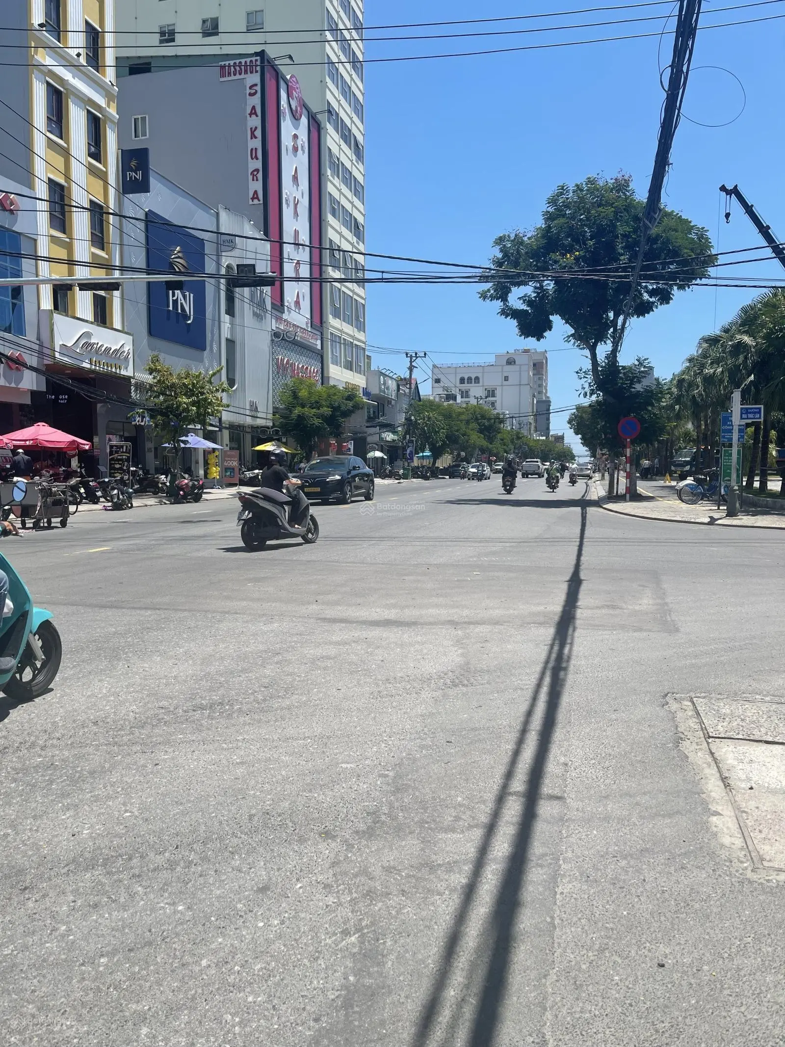 Đường 7,5m Đặng vũ hỷ Diện Tích 200m ngang 8m Giá 17,8 tỷ khu kinh doanh VIP