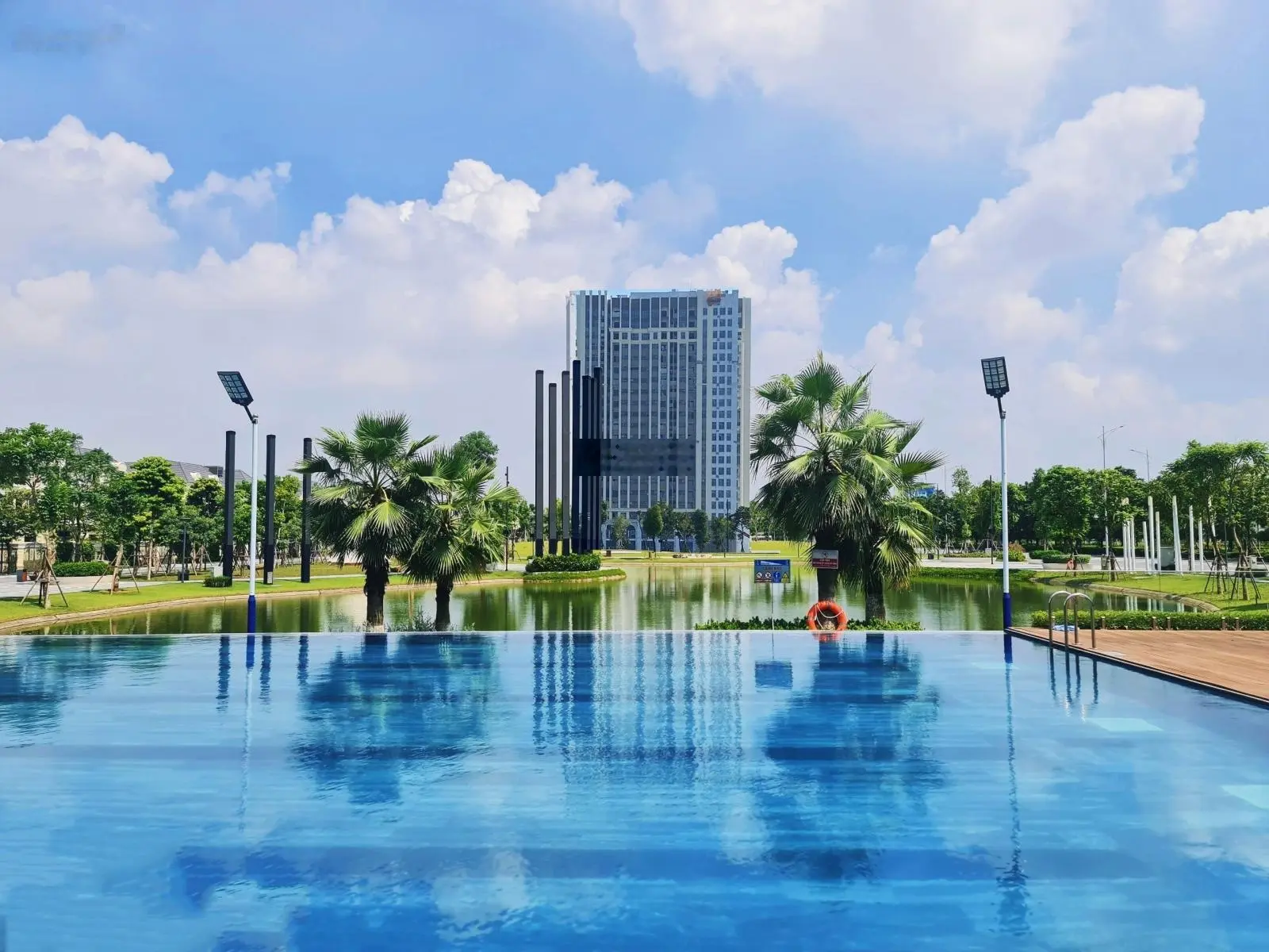 Chỉ 5.1 tỷ Sở hữu ngay căn 3PN 95.12m2 ban công Đông Nam, Quà tặng 100 tr+CK 9% khi thanh toán 95%