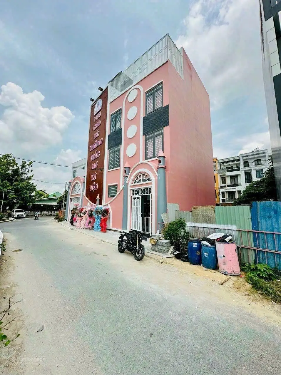 Đất hẻm thông 8m 1 trục Vườn Lài gần Nguyễn Thái Sơn, Gò Vấp. DT. 5m x 13m - 63.7m2 thổ cư. Giá tốt