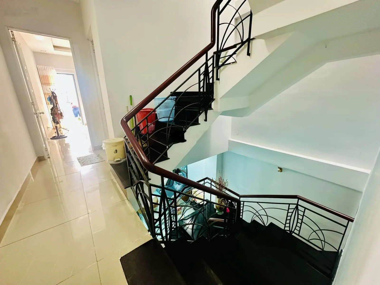 Bán Nhà Riêng Phạm Hữu Lầu, 7,5 tỷ, 66m2, 4 tầng, 5PN, 5WC, giá tốt