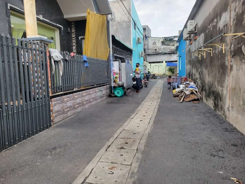 Bán nhà ven biển 2 mặt tiền trước sau Thị Trấn Phước Hải