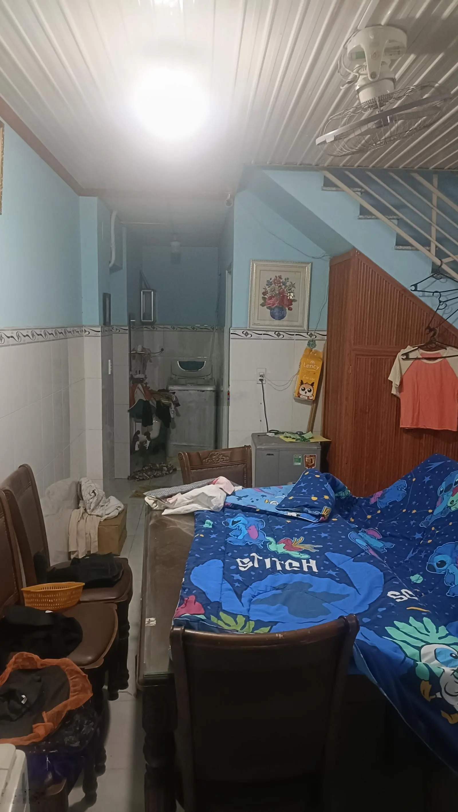 Bán nhà ngay mặt tiền tại Dĩ An 60m2
