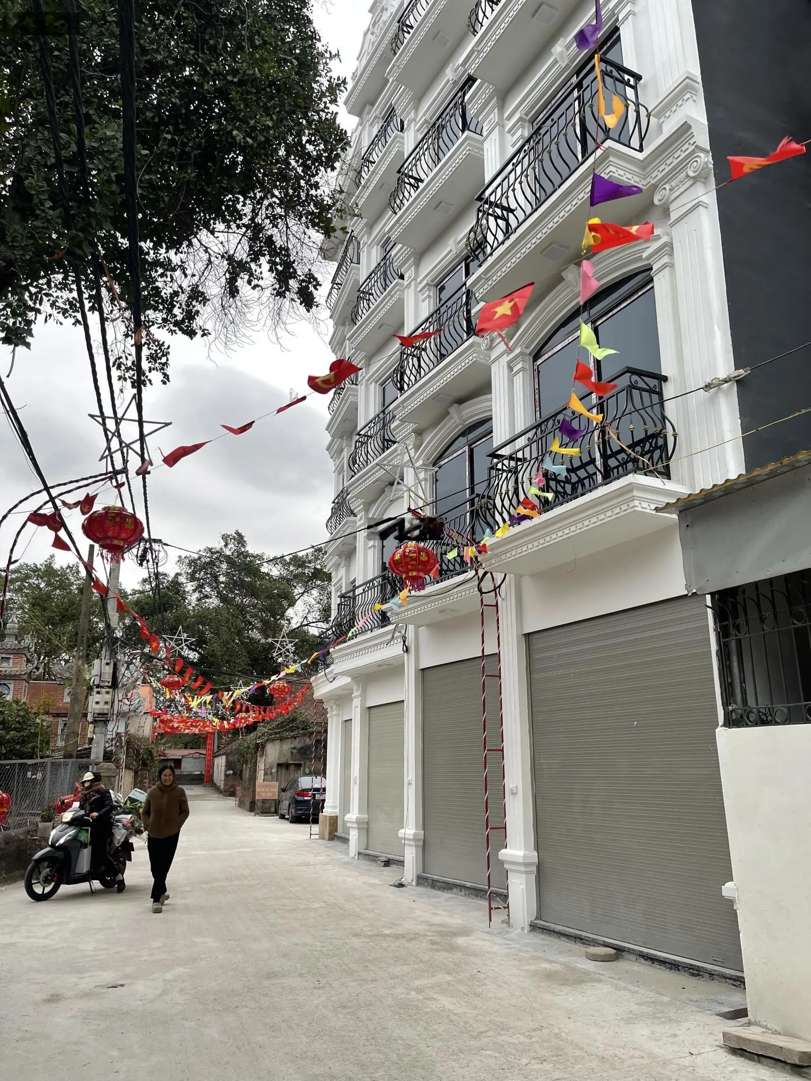 Bán Nhà 5 tầng 1 tum có thang máy tại Phú diễn hữu hòa thanh trì HN