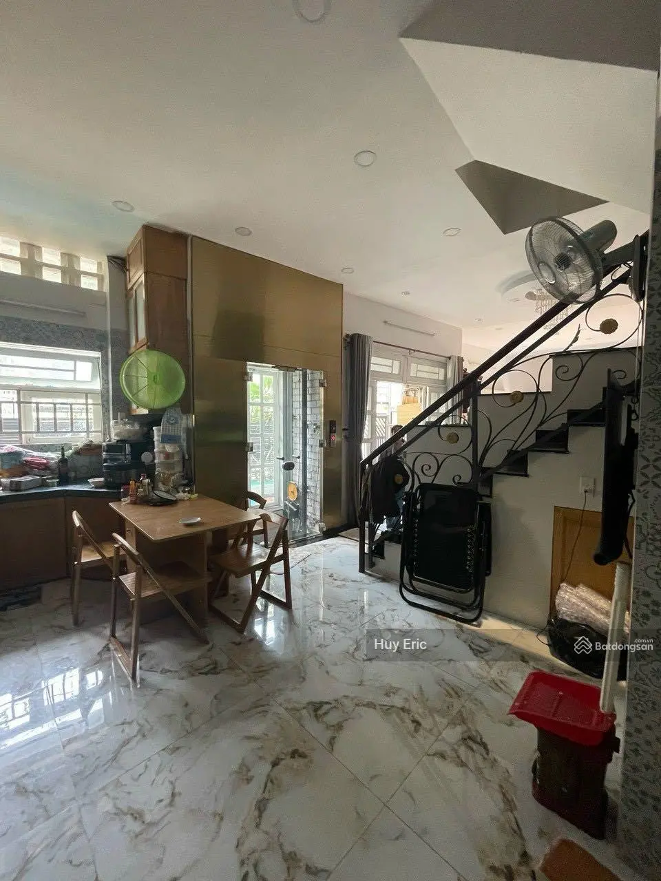 Lô góc hẻm xe tải vài bước ra chợ Phú Lâm - ngang 6m nở hậu 7,5m dài 13m-5 tầng thang máy, hồ bơi