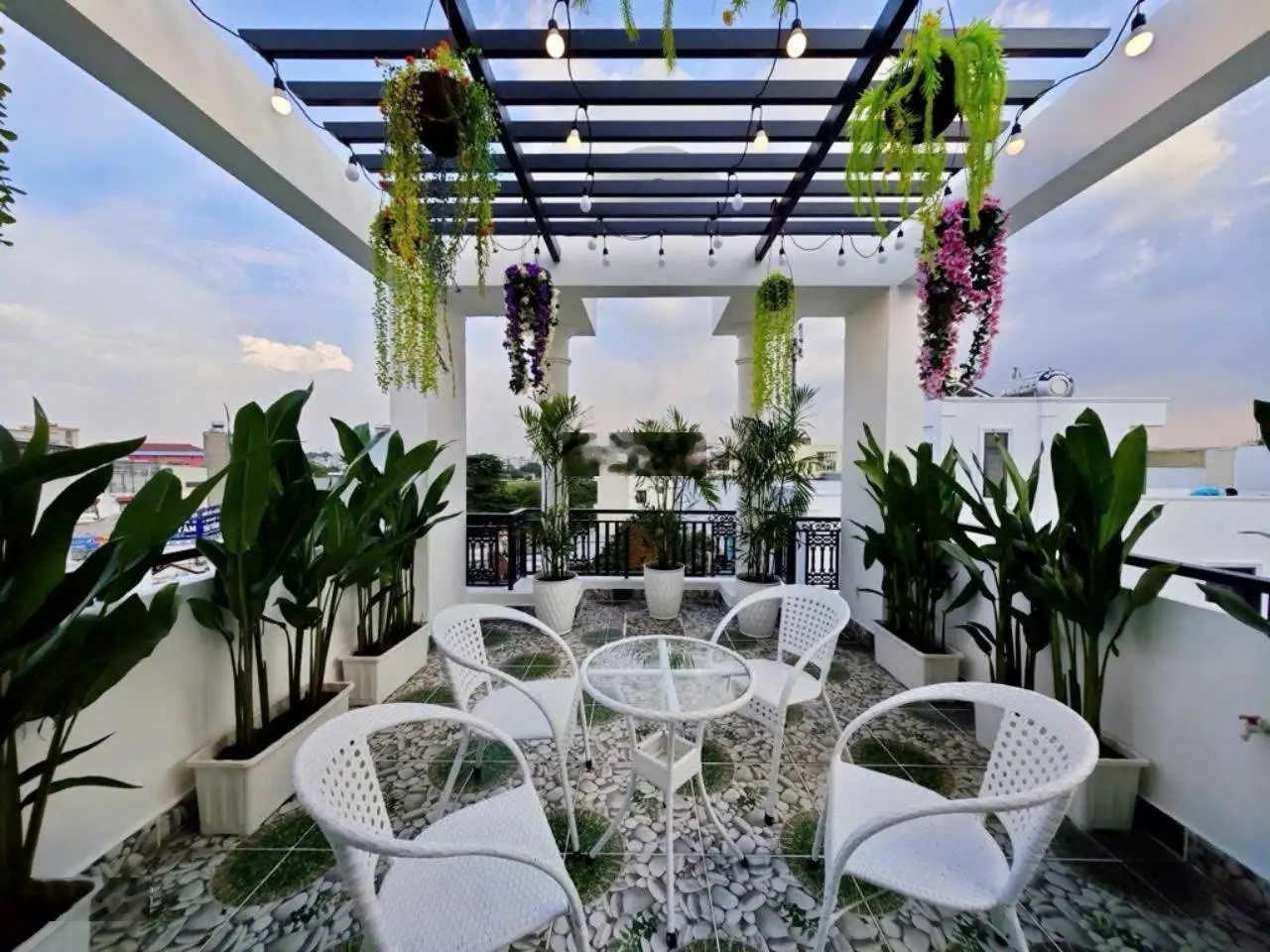 Siêu phẩm hẻm xe hơi thông hàng xóm với hiệp thành city - 4 tầng - full nội thất - chỉ 5.55tỷ