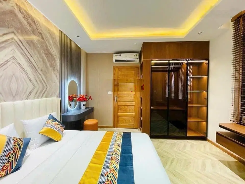Chú Ba về quê sống cùng con cháu bán nhà đẹp ở Tân Mỹ - Quận 7. Gần chợ Tân Mỹ. 69m2