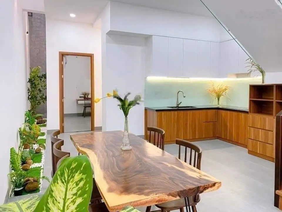 Chính chủ bán nhanh nhà Lương Thế Vinh, 5x20m, nhà đẹp giá rẻ