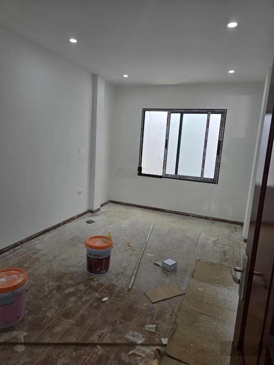 Nhà mới xây văn cao đội cấn 43m- 5tầng- 5ngủ- 2 mặt ngõ- cách ô tô 20m