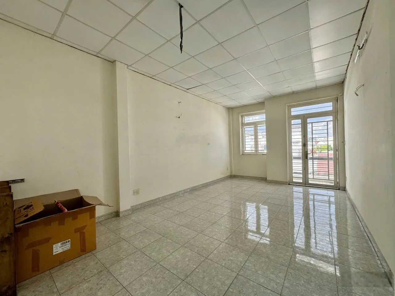 Bán nhà hẻm 6m thông đường Thoại Ngọc Hầu Quận Tân Phú 4 tầng 4mx20m chỉ hơn 8 tỷ