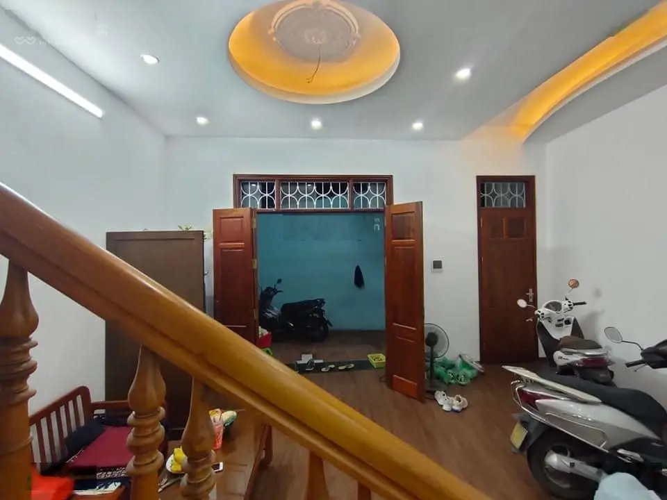 Bán nhà Nguyễn Trãi Thanh Xuân, 69m2, 4 tầng, nhà đẹp ở ngay 7.25 tỷ. LH 0968 131 ***