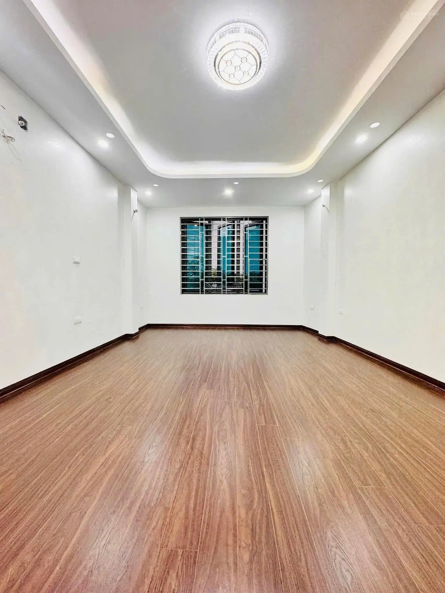 10.2 tỷ - 36m2 - lô góc - ô tô - ngõ thông - kdol - 20m ra phố - Trần Đại Nghĩa - HBT