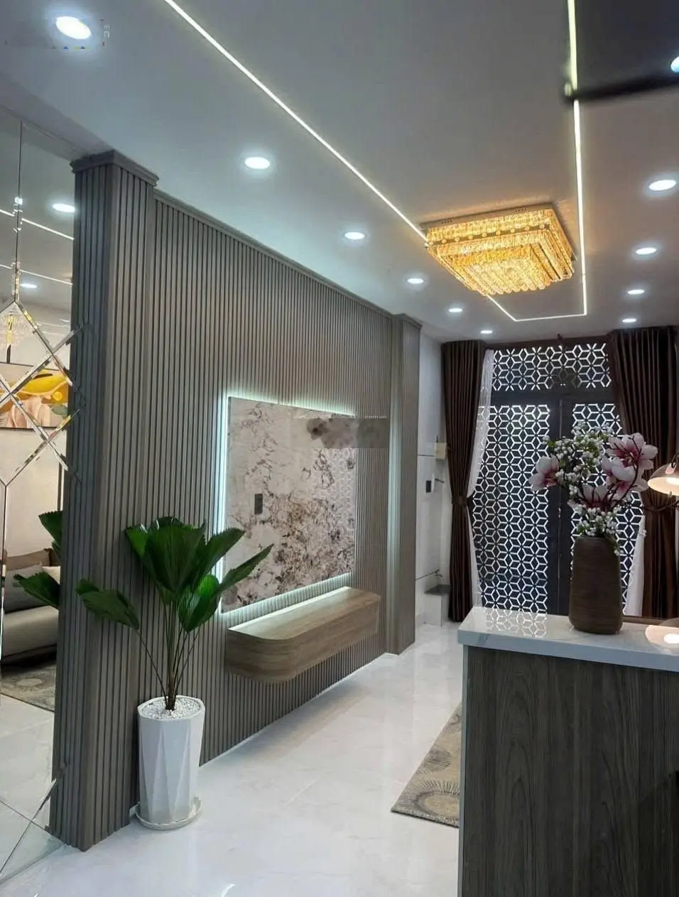 Chủ ngộp cần bán nhà đừơng bình thới ,quận 11.giá 3tỉ750/72m2(4,8*15m).sổ sẵn.nhà full nội thất.