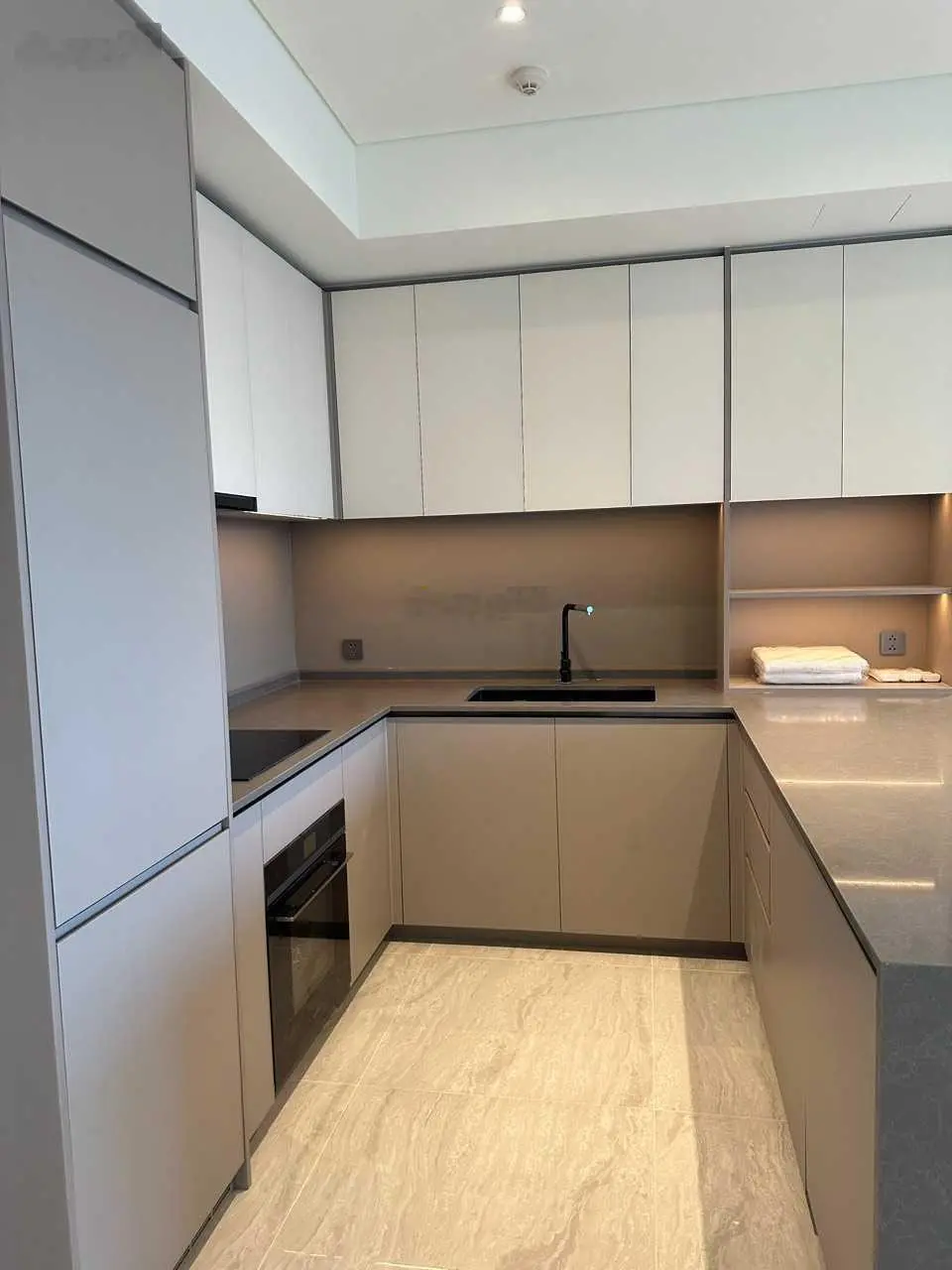 Bán căn hộ Opera Thủ Thiêm 2PN full NT 77m2 view sông Bitexco giá rẻ đầu tư. Hotline 0938 883 ***