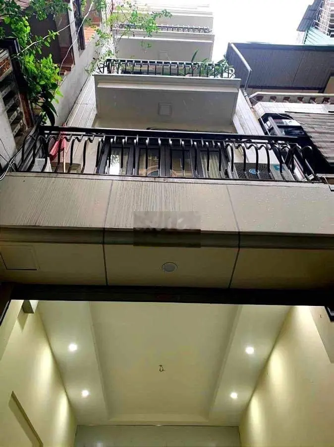 Bán nhanh nhà phố Đào Tấn-Ba Đình-70M2-5 tầng-ô tô-13.4 Tỷ