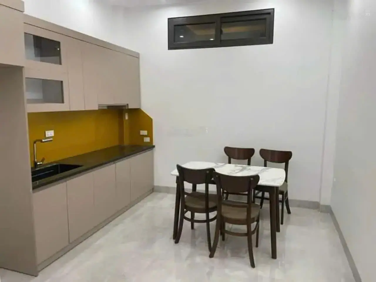 Bán nhà 22/46 Hào Nam, ngõ thông 30m2x6 tầng, nội thất đẹp. 6.55 tỷ